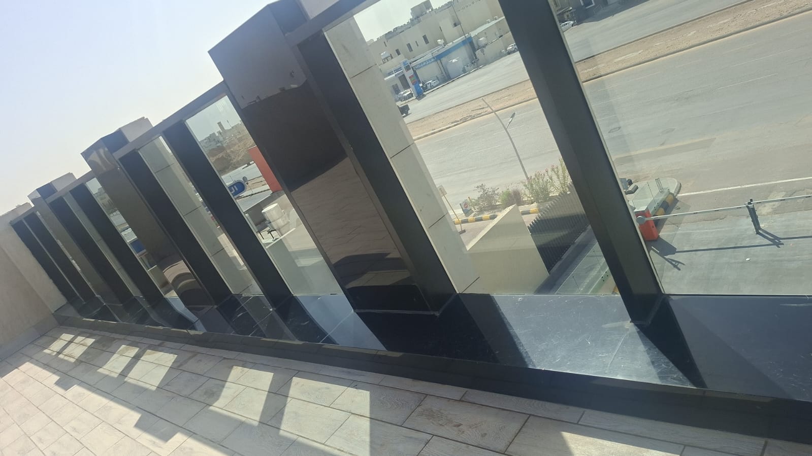 تنظيف أسطح منازل وفلل بالرياض - إزالة غبار وأتربة الواجهات العلوية شركة الجواد