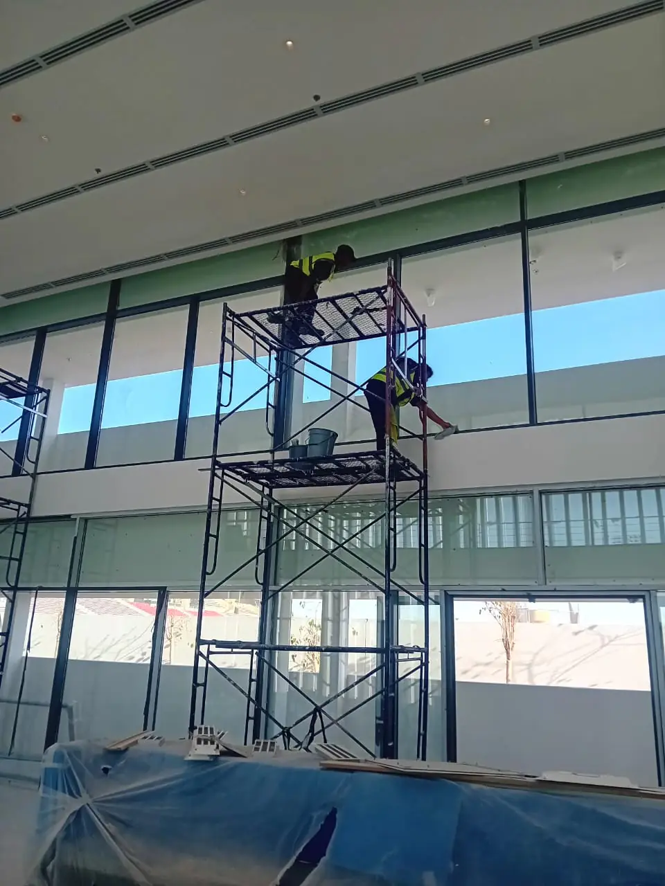 عرض اليوم الوطني لتنظيف شركة أو منشأة في الرياض